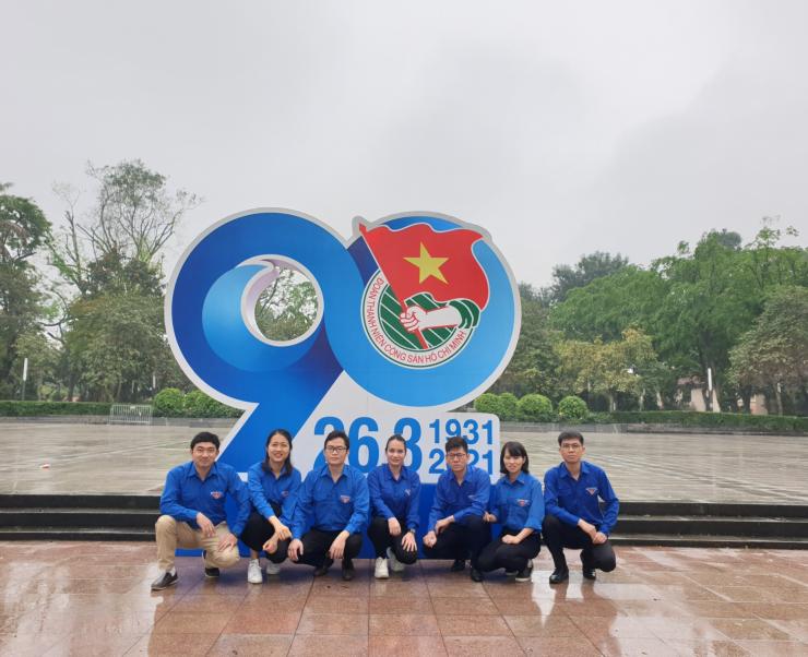 Đoàn thanh niên Công ty TNHH TM-DV-ĐT Vietin tổ chức kỷ niệm 90 năm ngày thành lập Đoàn TNCS Hồ Chí Minh
